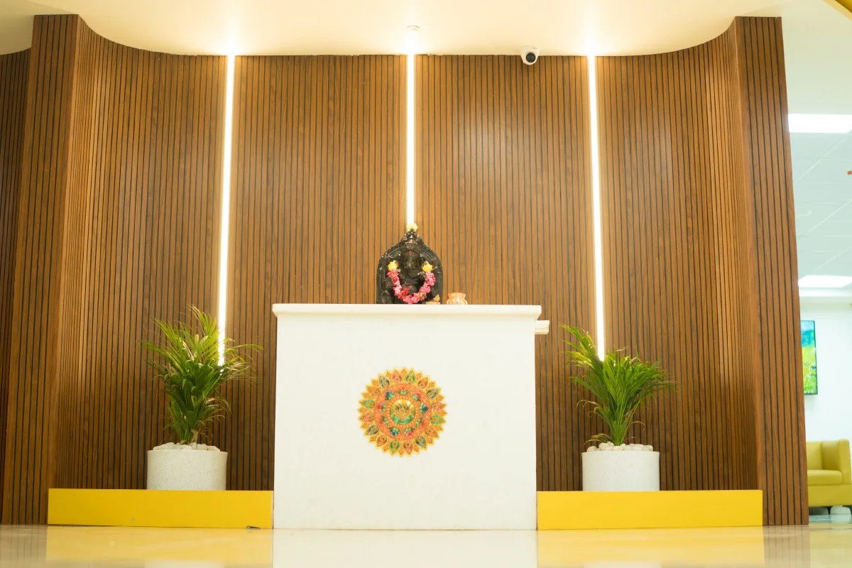 Reception detail